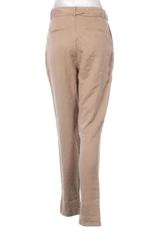 Дамски панталон Vero Moda, Размер M, Цвят Бежов, Цена 12,42 лв.