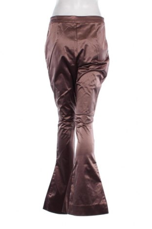 Дамски панталон Weekday, Размер L, Цвят Кафяв, Цена 13,12 лв.