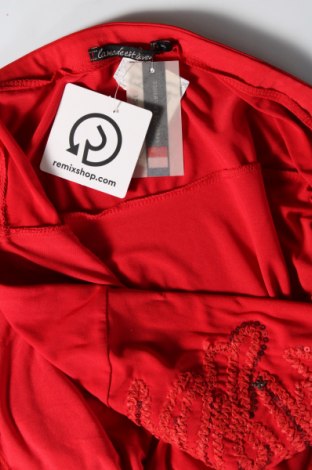 Γυναικείο αμάνικο μπλουζάκι La Mode Est A Vous, Μέγεθος M, Χρώμα Κόκκινο, Τιμή 7,14 €