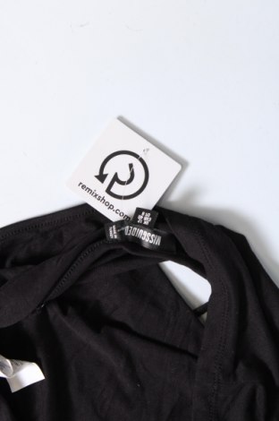Γυναικείο αμάνικο μπλουζάκι Missguided, Μέγεθος M, Χρώμα Μαύρο, Τιμή 3,03 €