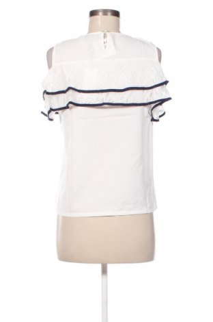 Γυναικείο αμάνικο μπλουζάκι Molly Bracken, Μέγεθος XS, Χρώμα Λευκό, Τιμή 5,53 €