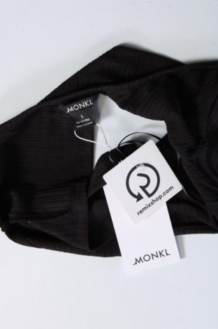 Γυναικείο αμάνικο μπλουζάκι Monki, Μέγεθος S, Χρώμα Μαύρο, Τιμή 5,38 €