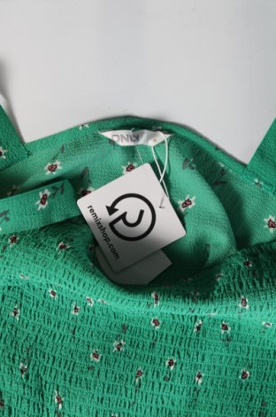 Γυναικείο αμάνικο μπλουζάκι ONLY, Μέγεθος M, Χρώμα Πράσινο, Τιμή 5,71 €