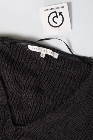 Дамски пуловер Days Like This, Размер S, Цвят Сив, Цена 8,70 лв.