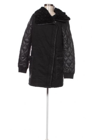 Γυναικείο μπουφάν Edc By Esprit, Μέγεθος L, Χρώμα Μαύρο, Τιμή 10,02 €