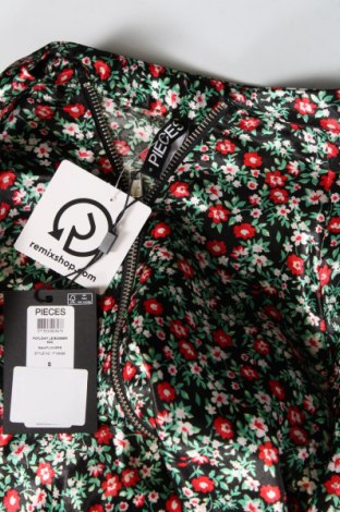 Γυναικείο μπουφάν Pieces, Μέγεθος S, Χρώμα Πολύχρωμο, Τιμή 8,88 €