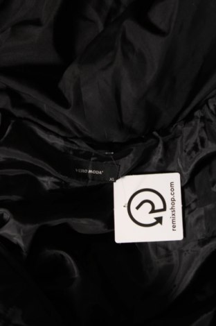 Dámská bunda  Vero Moda, Velikost XL, Barva Černá, Cena  462,00 Kč