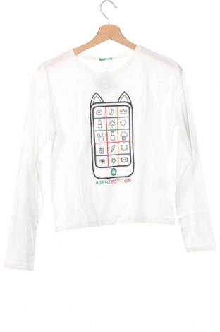 Детска блуза United Colors Of Benetton, Размер 15-18y/ 170-176 см, Цвят Бял, Цена 39,00 лв.