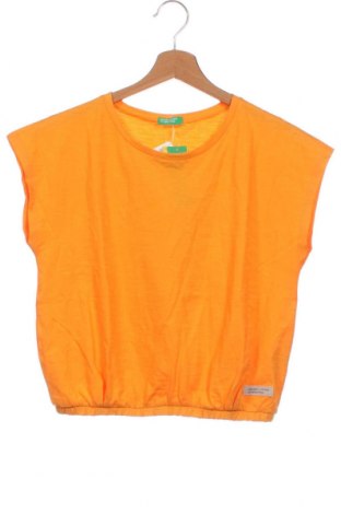 Детска блуза United Colors Of Benetton, Размер 13-14y/ 164-168 см, Цвят Оранжев, Цена 34,00 лв.
