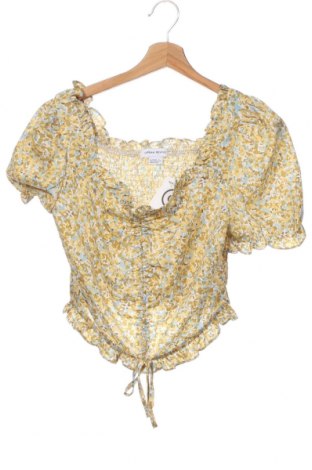 Детска блуза Urban Revivo, Размер 15-18y/ 170-176 см, Цвят Многоцветен, Цена 5,70 лв.