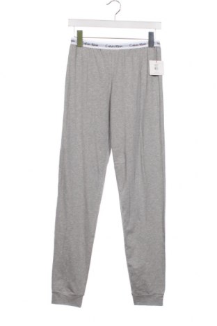 Kinder Pyjama  Calvin Klein, Größe 13-14y/ 164-168 cm, Farbe Grau, Preis € 40,72