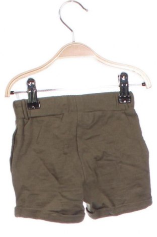 Παιδικό κοντό παντελόνι C&A, Μέγεθος 6-9m/ 68-74 εκ., Χρώμα Πράσινο, Τιμή 3,56 €