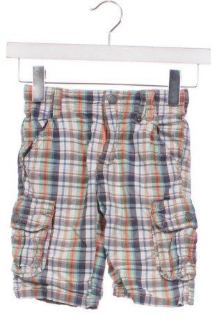 Детски къс панталон S.Oliver, Размер 4-5y/ 110-116 см, Цвят Многоцветен, Цена 24,00 лв.