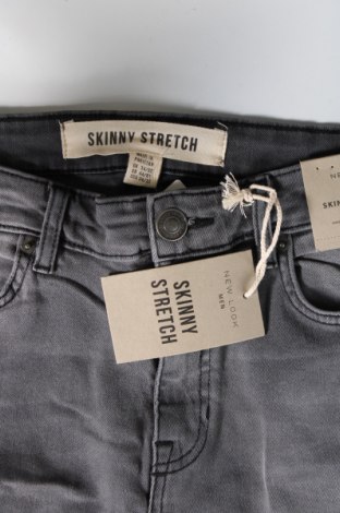 Herren Jeans New Look, Größe M, Farbe Grau, Preis 4,98 €