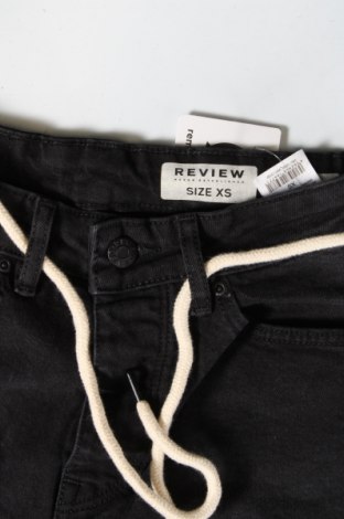 Мъжки къс панталон Review, Размер XS, Цвят Черен, Цена 14,50 лв.