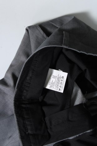 Pánske nohavice  Bertoni, Veľkosť L, Farba Sivá, Cena  5,49 €