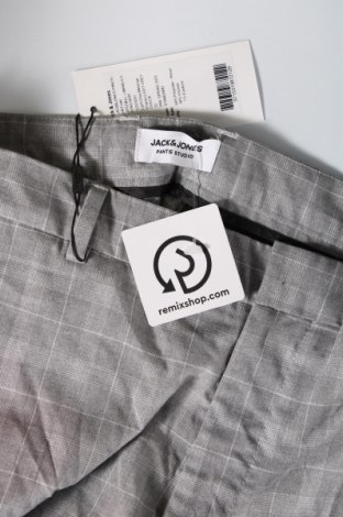 Pánske nohavice  Jack & Jones, Veľkosť M, Farba Sivá, Cena  5,50 €