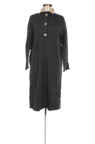 Kleid, Größe M, Farbe Grau, Preis 2,02 €