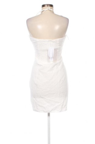 Φόρεμα Bershka, Μέγεθος XL, Χρώμα Λευκό, Τιμή 10,43 €