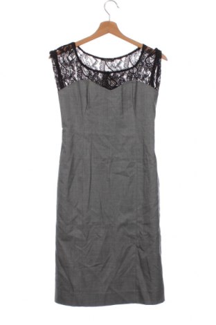 Kleid Caractere, Größe XS, Farbe Grau, Preis 7,65 €