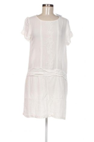 Kleid Etam, Größe M, Farbe Weiß, Preis 25,76 €