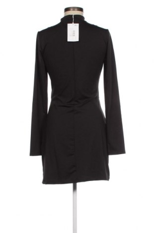 Kleid Monki, Größe M, Farbe Schwarz, Preis 7,07 €