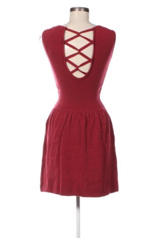 Φόρεμα Naf Naf, Μέγεθος XS, Χρώμα Κόκκινο, Τιμή 52,58 €
