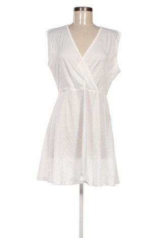 Φόρεμα New Laviva, Μέγεθος L, Χρώμα Λευκό, Τιμή 11,57 €
