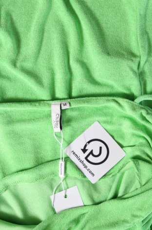 Kleid Nly Trend, Größe M, Farbe Grün, Preis 9,25 €