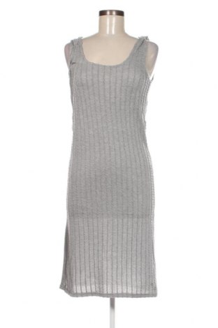 Kleid Pieces, Größe L, Farbe Grau, Preis 5,57 €
