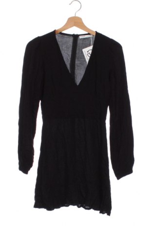 Šaty  Pull&Bear, Velikost S, Barva Černá, Cena  113,00 Kč