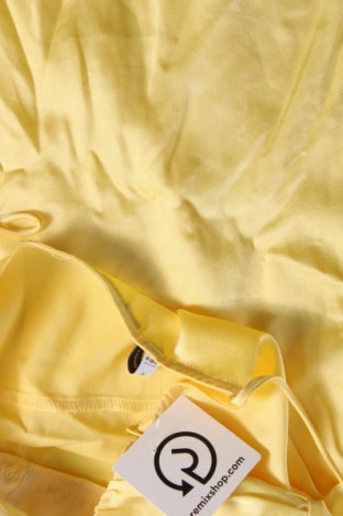 Рокля Reclaimed Vintage, Размер M, Цвят Жълт, Цена 102,00 лв.