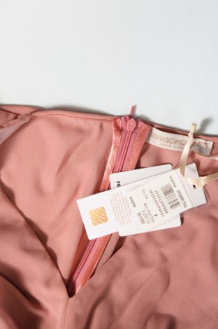 Šaty  Rinascimento, Velikost M, Barva Růžová, Cena  680,00 Kč