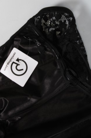 Φόρεμα Swing, Μέγεθος M, Χρώμα Μαύρο, Τιμή 105,15 €