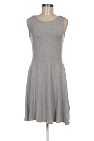 Kleid Tamaris, Größe M, Farbe Grau, Preis 13,15 €