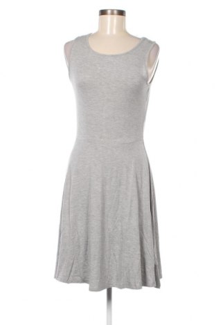Kleid Tamaris, Größe S, Farbe Grau, Preis € 3,68