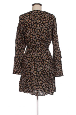 Kleid Vero Moda, Größe M, Farbe Mehrfarbig, Preis 6,40 €