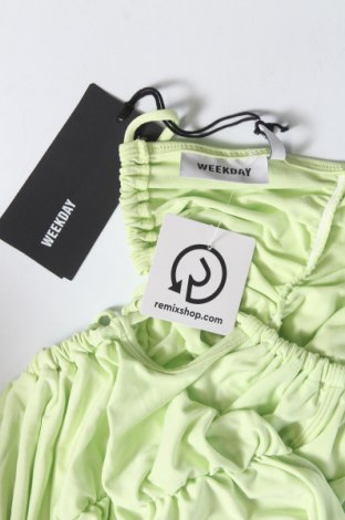 Kleid Weekday, Größe M, Farbe Grün, Preis € 6,31