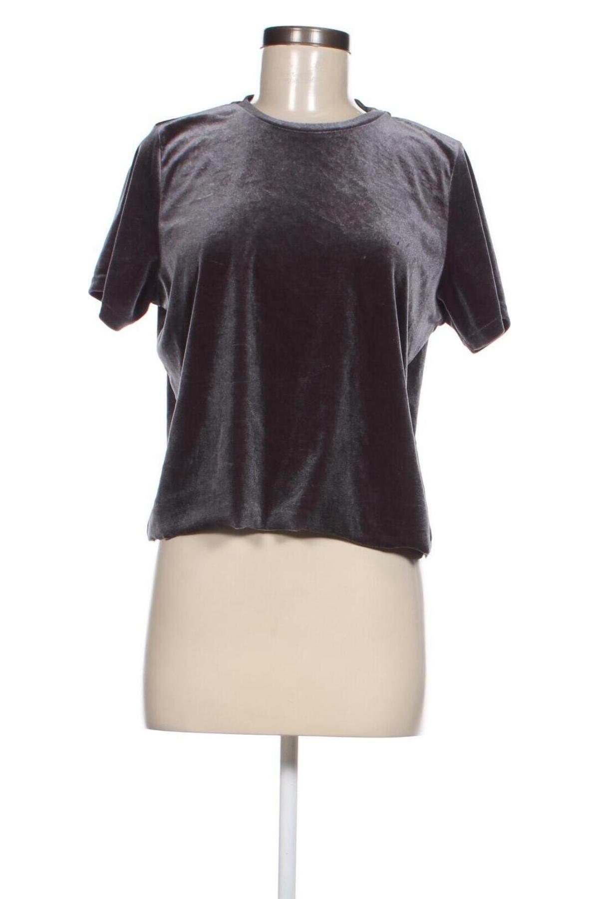 Γυναικεία μπλούζα Bik Bok, Μέγεθος L, Χρώμα Γκρί, Τιμή 2,59 €