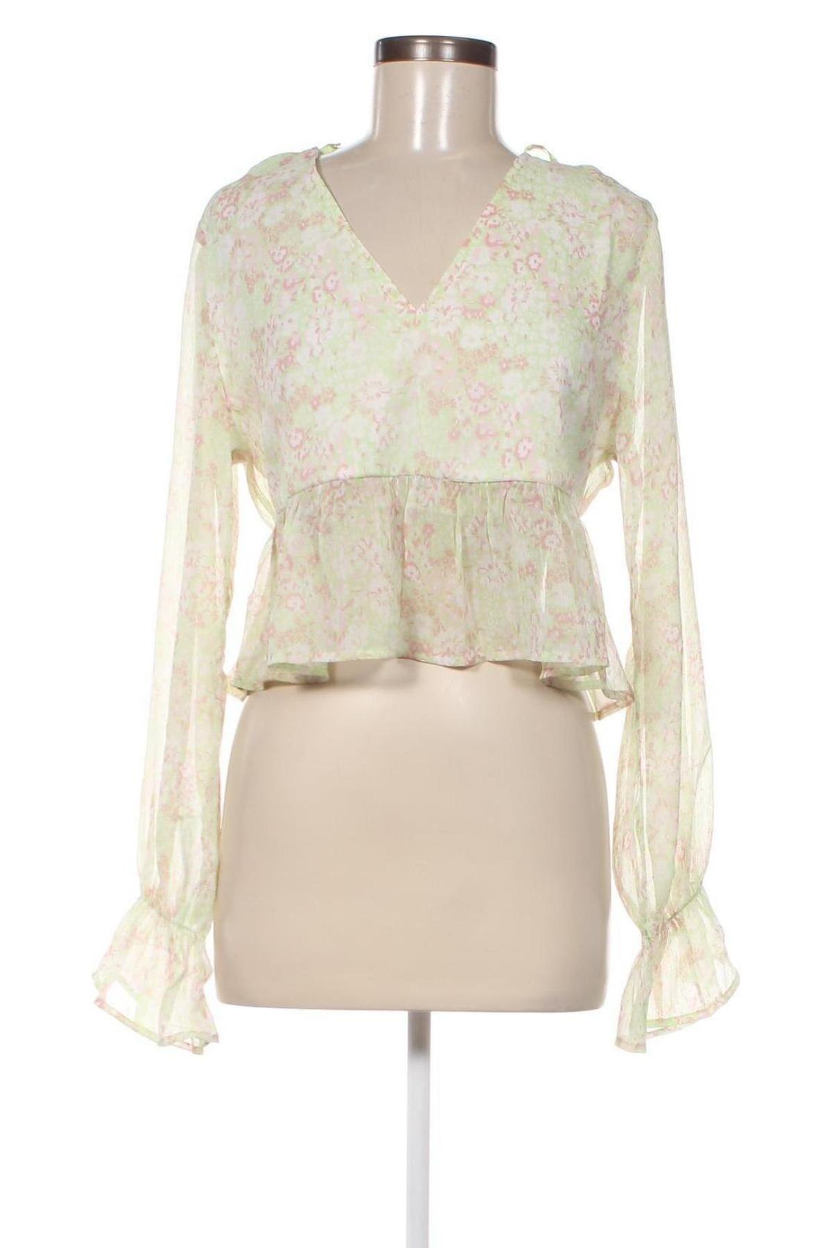 Дамска блуза Gina Tricot, Размер M, Цвят Зелен, Цена 5,20 лв.