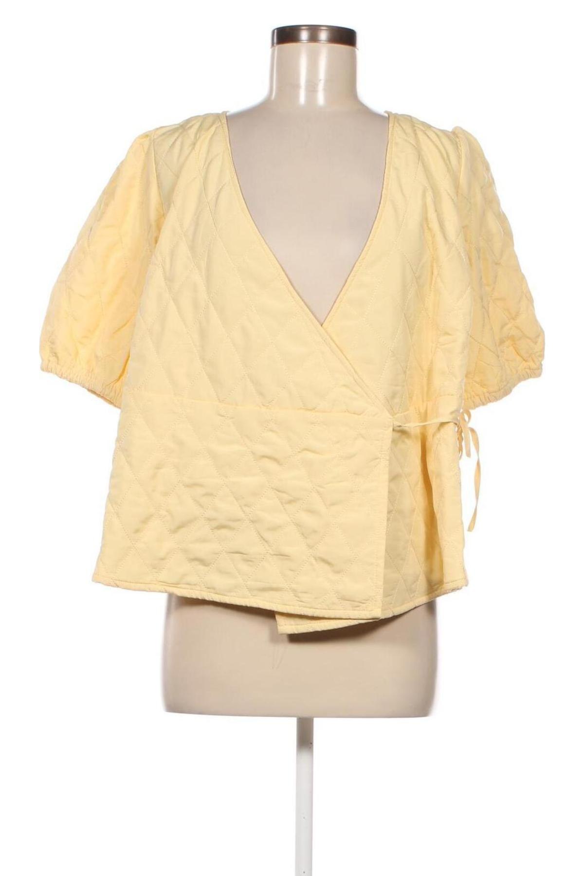 Дамска блуза Love Copenhagen, Размер L, Цвят Жълт, Цена 42,84 лв.
