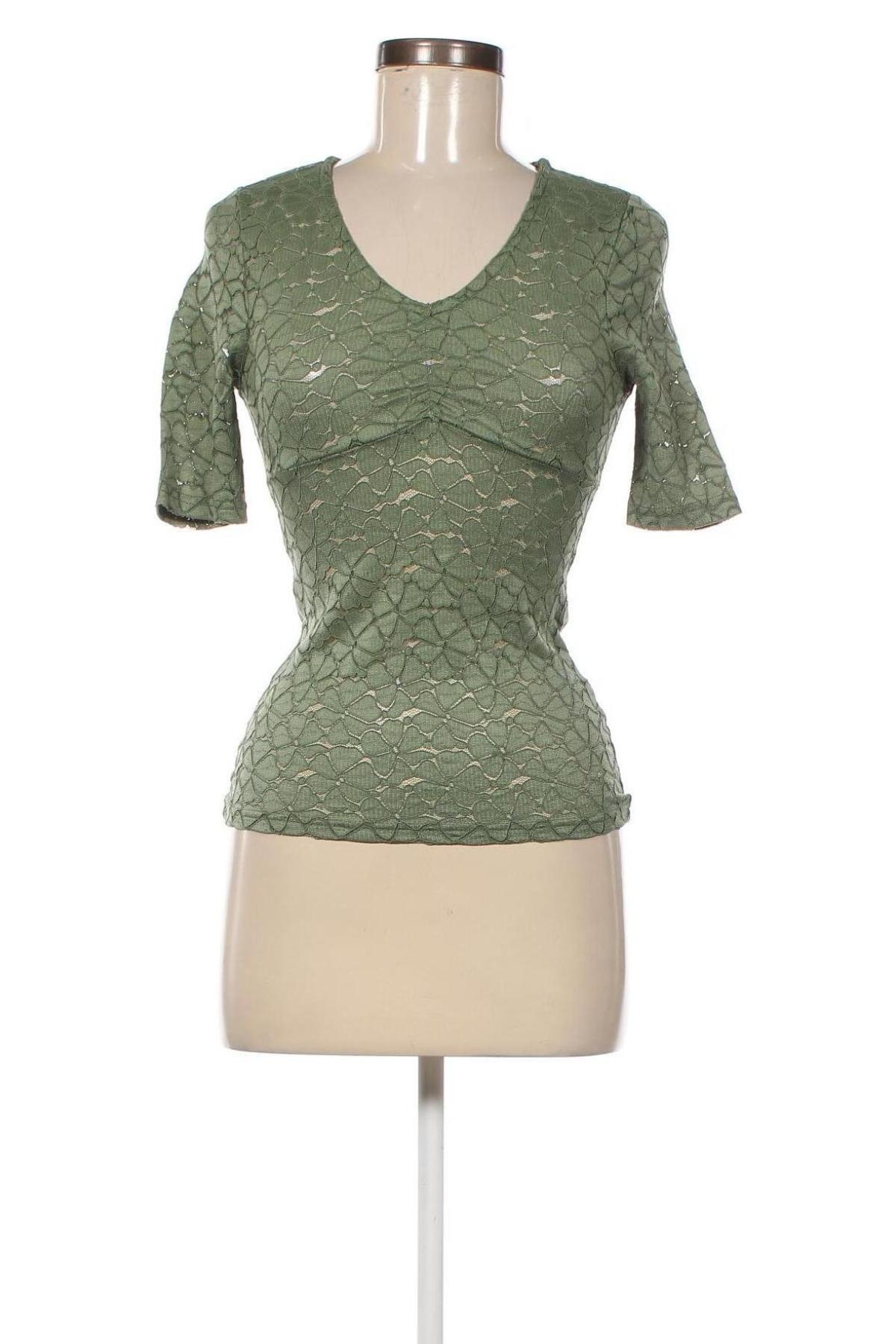 Γυναικεία μπλούζα ONLY, Μέγεθος XS, Χρώμα Πράσινο, Τιμή 3,09 €