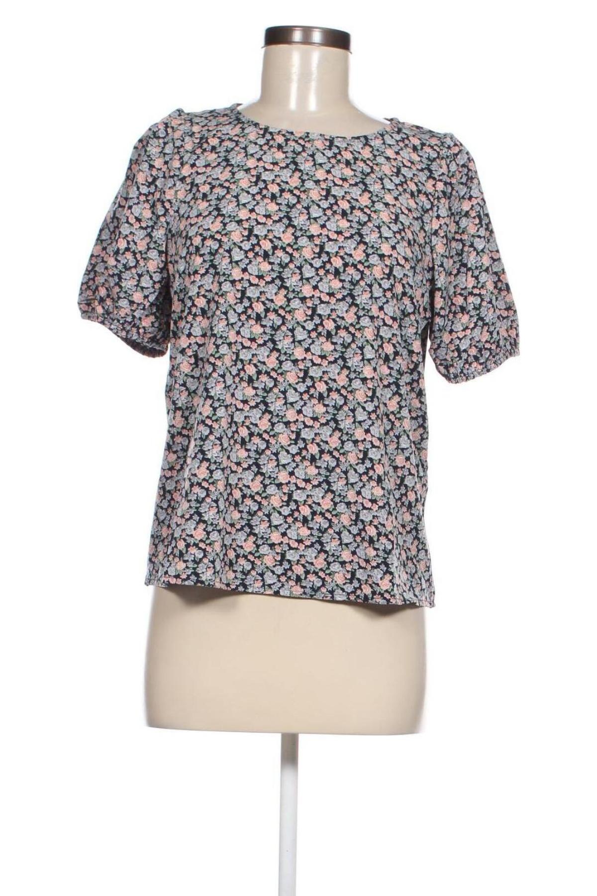 Дамска блуза VILA, Размер S, Цвят Многоцветен, Цена 40,00 лв.
