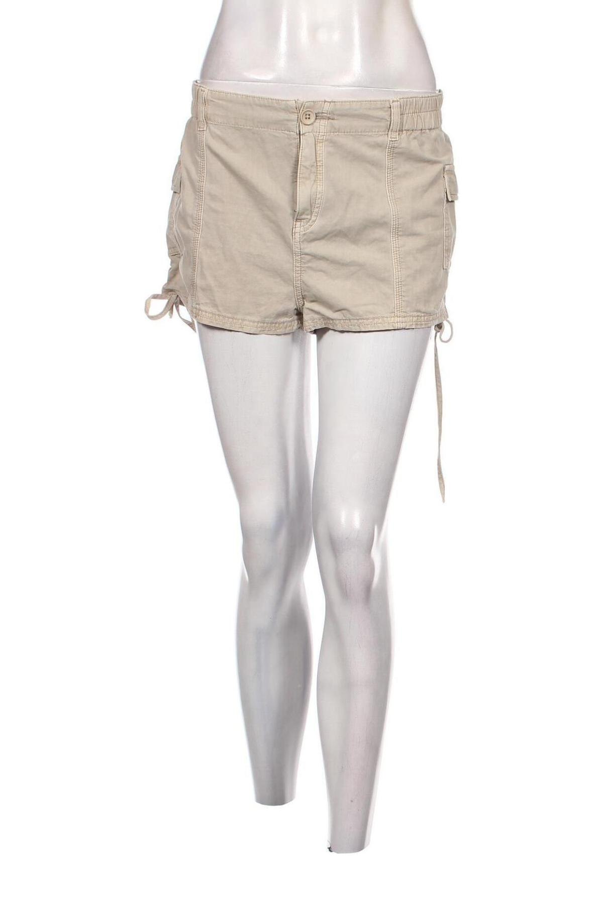Γυναικείο κοντό παντελόνι Collusion, Μέγεθος L, Χρώμα  Μπέζ, Τιμή 4,45 €