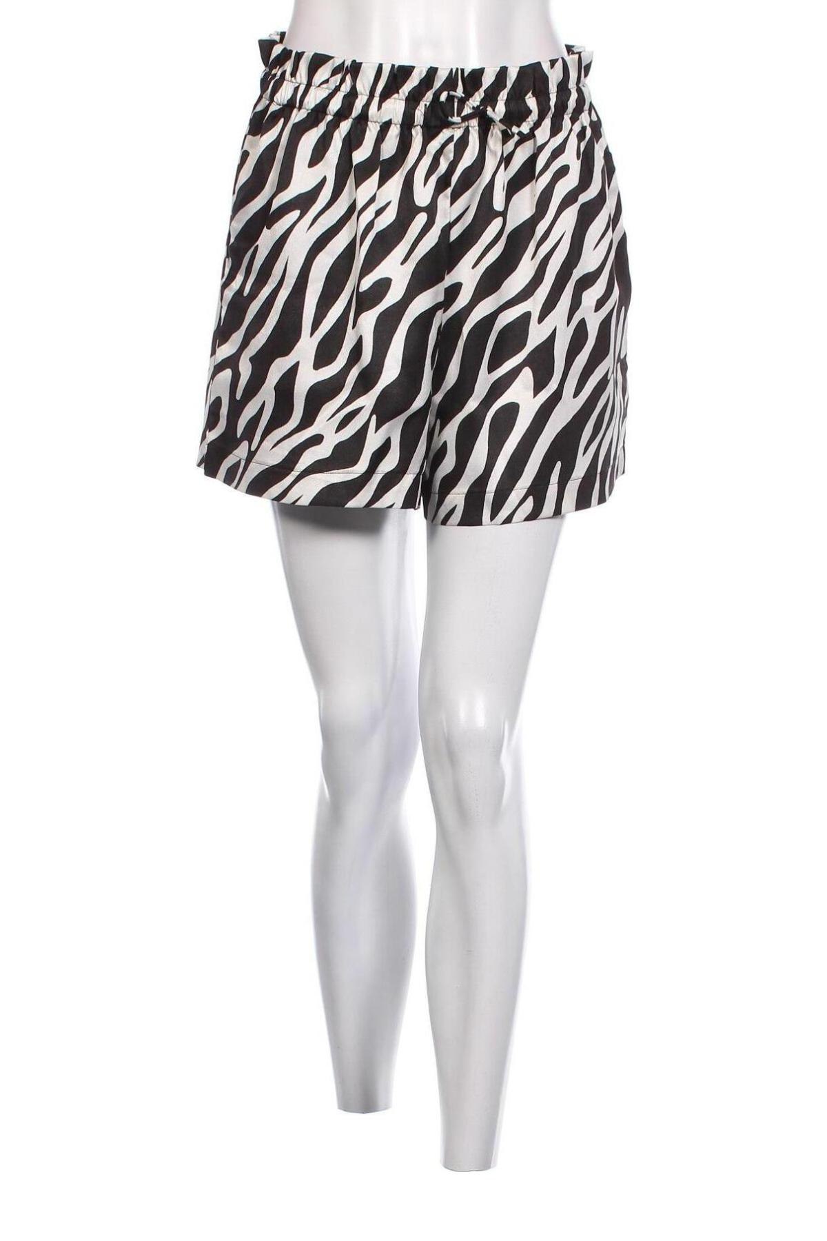 Γυναικείο κοντό παντελόνι LeGer By Lena Gercke, Μέγεθος M, Χρώμα Μαύρο, Τιμή 37,11 €