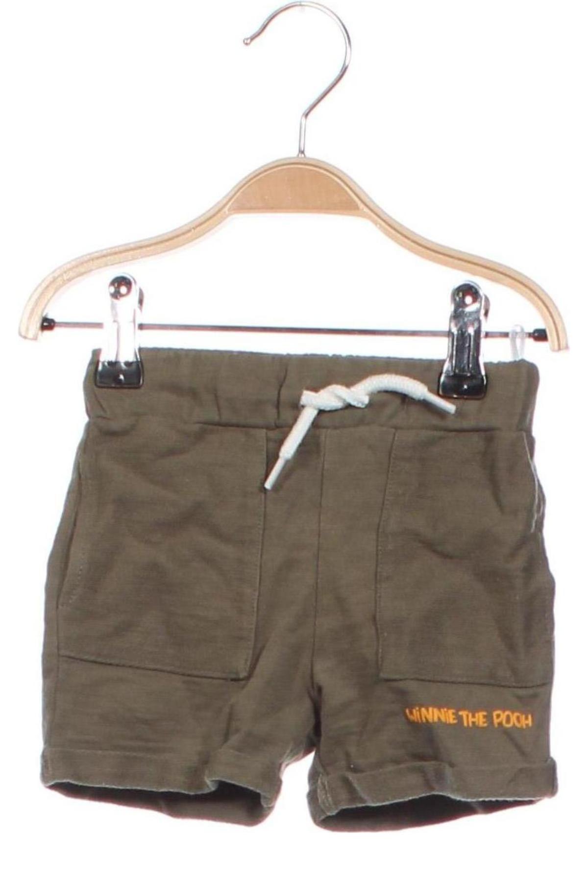 Детски къс панталон C&A, Размер 6-9m/ 68-74 см, Цвят Зелен, Цена 8,35 лв.