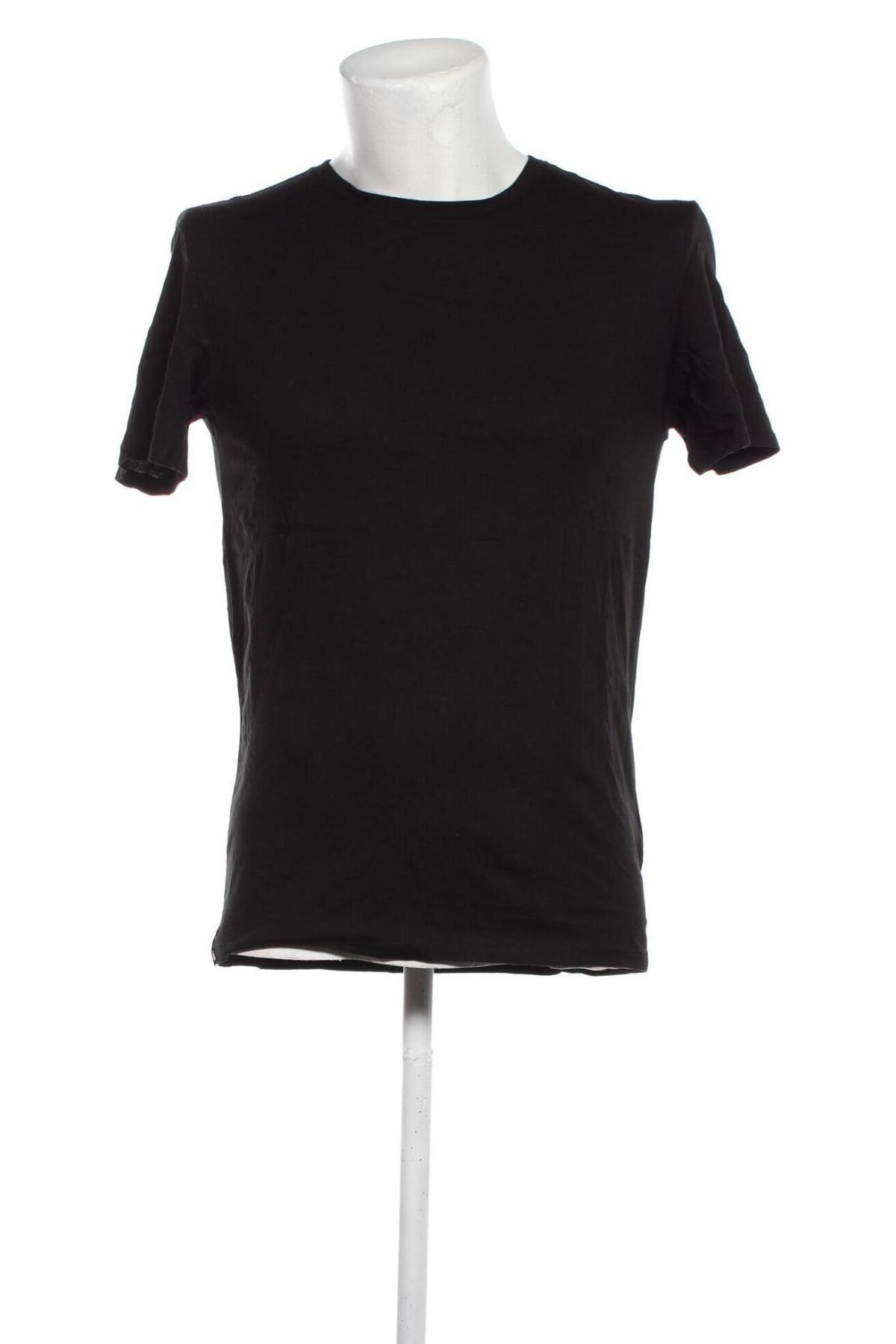Пижама Lacoste Underwear, Размер M, Цвят Черен, Цена 94,00 лв.