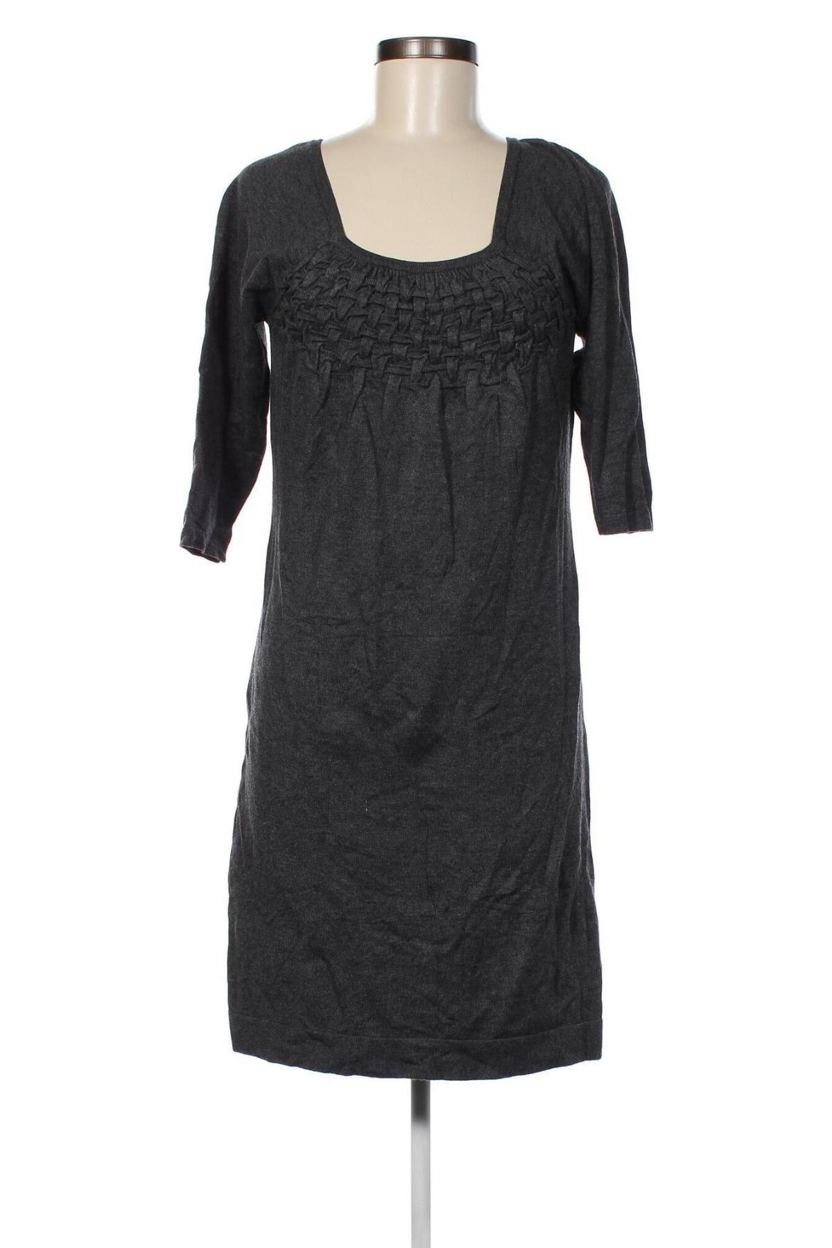Kleid In Wear, Größe S, Farbe Grau, Preis 6,16 €