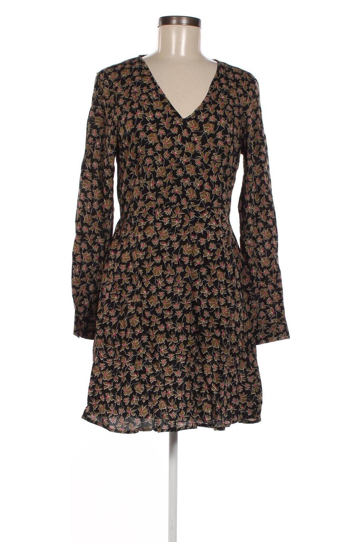 Kleid Vero Moda, Größe M, Farbe Mehrfarbig, Preis 6,96 €