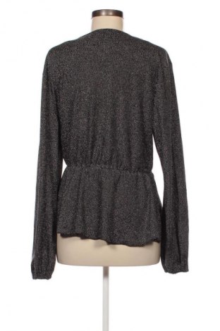 Damen Shirt, Größe XL, Farbe Silber, Preis € 13,49